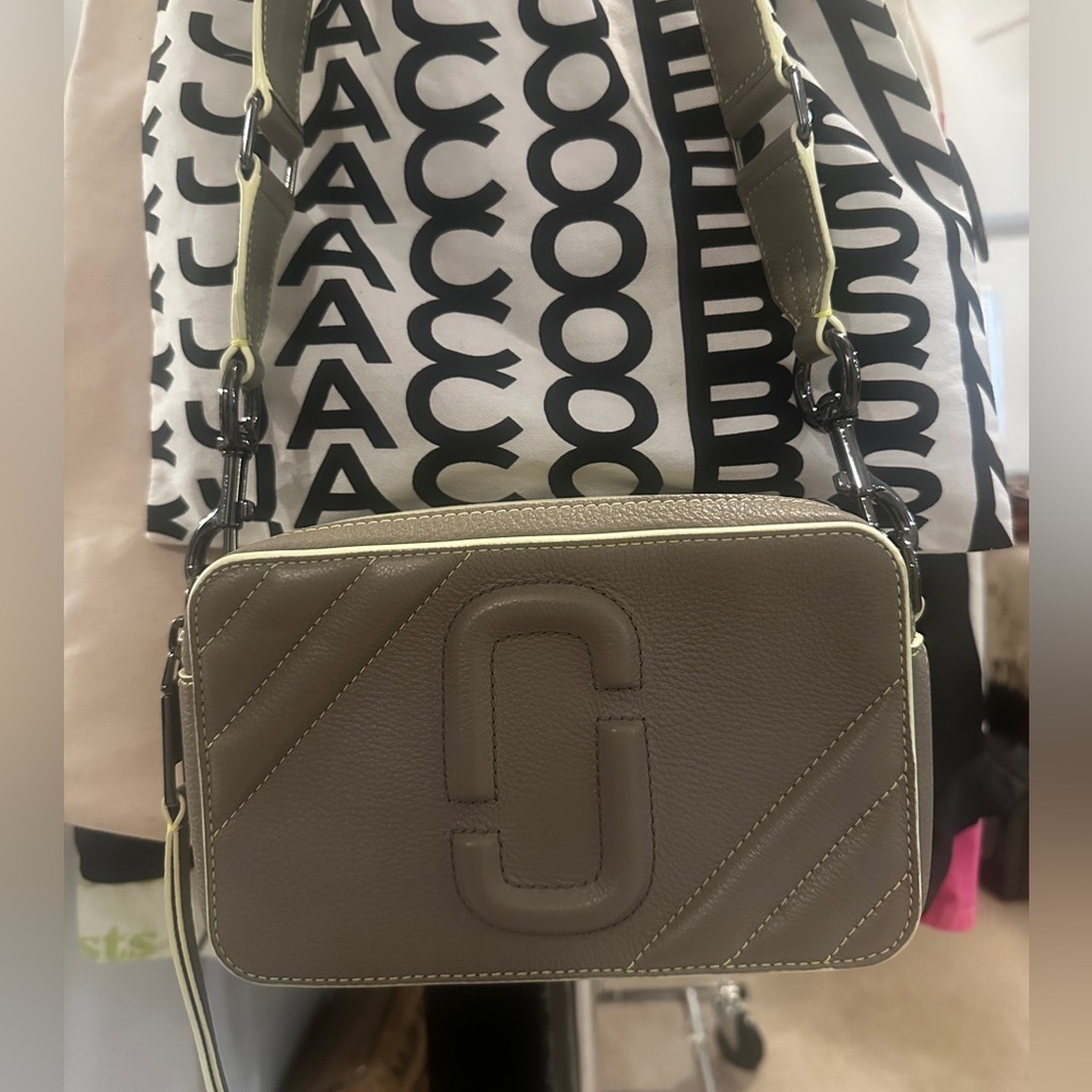 RARE NWOT Marc Jacobs Snapshot Crossbody Bag Purse Moto Shot 21 Moon Rock Grey